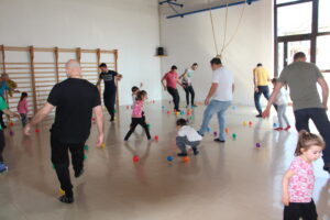 Festa del papà alla scuola materna di Piasco