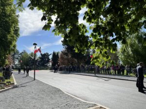 Visita Mattarella, cuneesi al monumento della Resistenza
