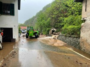 Chiusa Pesio frane e smottamenti per la pioggia