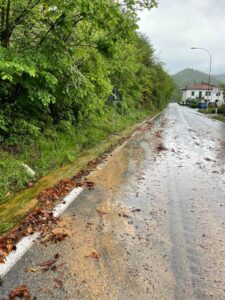 Chiusa Pesio frane e smottamenti per la pioggia
