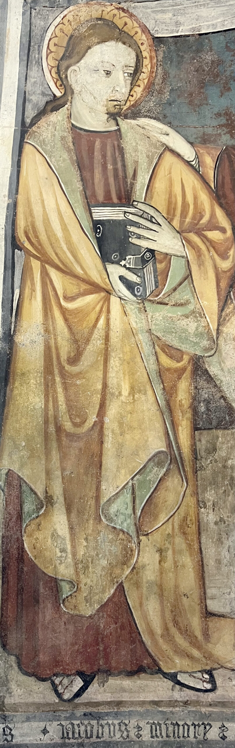 1 - San Giacomo minore; Affresco (particolare); Seconda metà XV secolo; Autore ignoto; Cappella di San Salvatore; Macra.