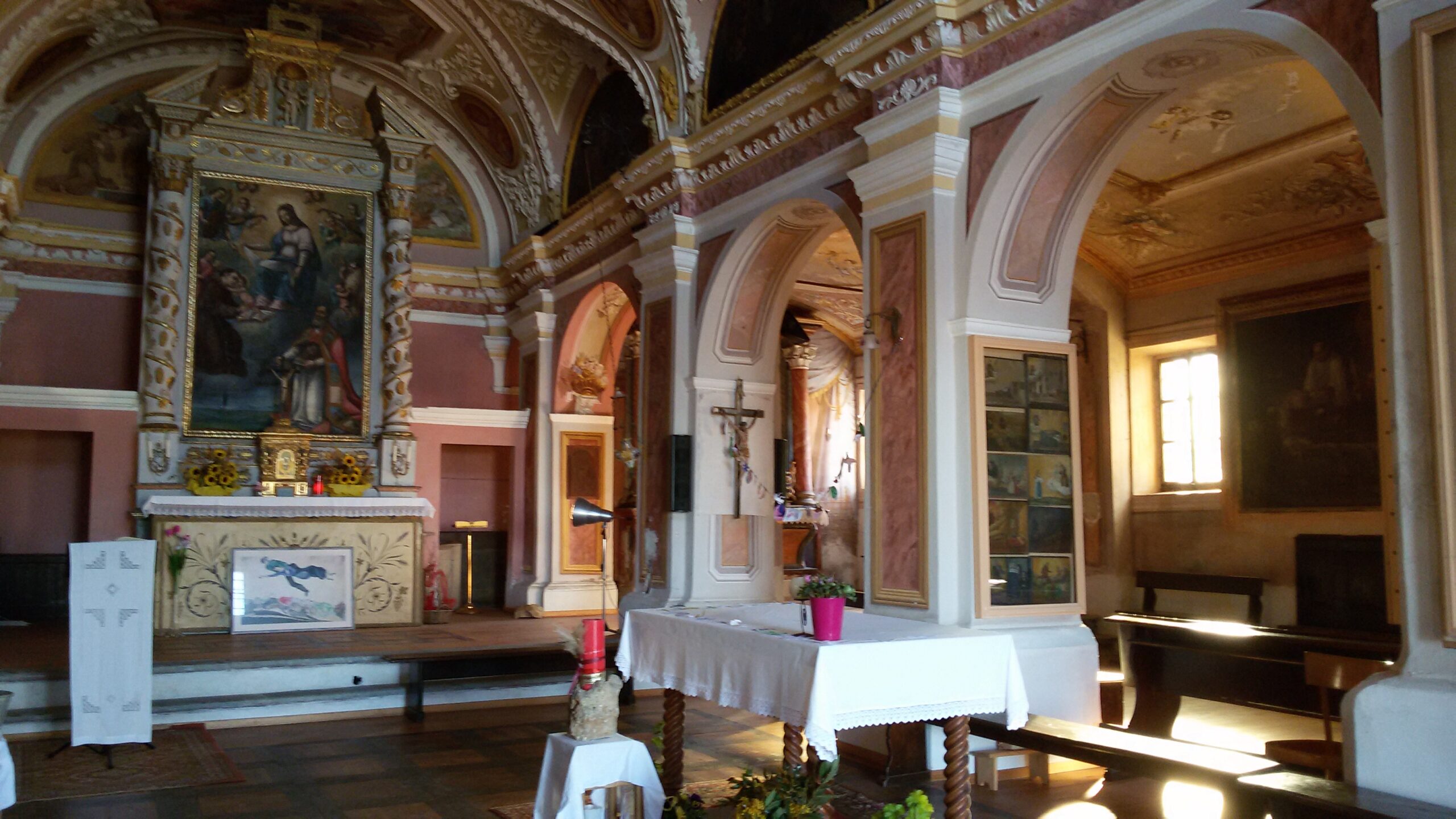 Boves interno chiesa S Antonio interno foto Vallauri