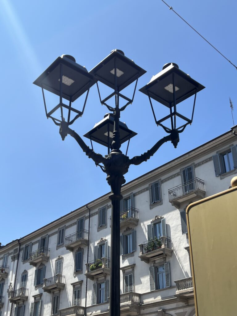 I nuovi lampioni a led in corso Nizza