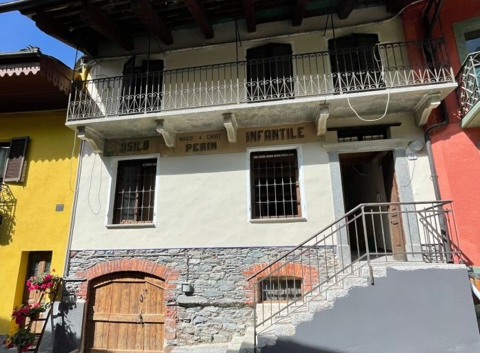 SEDE LIBRERIA FUSTA CASTELEDELFINO