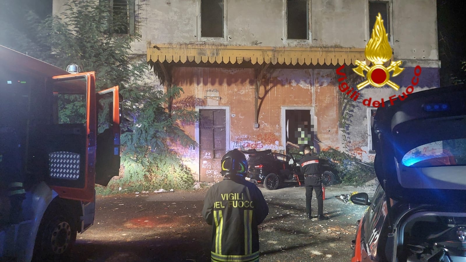 auto contro muro a Villafalletto