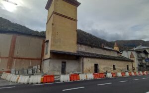 Frassino cantiere marciapiede parrocchiale 1 novembre 2023 (1)