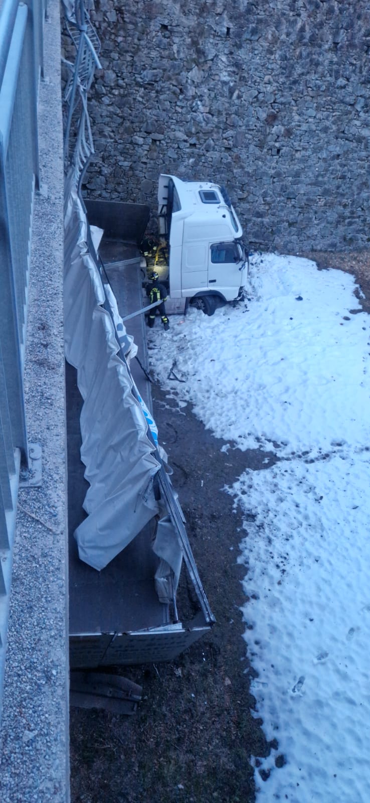 Camion caduto dal ponte a Vinadio