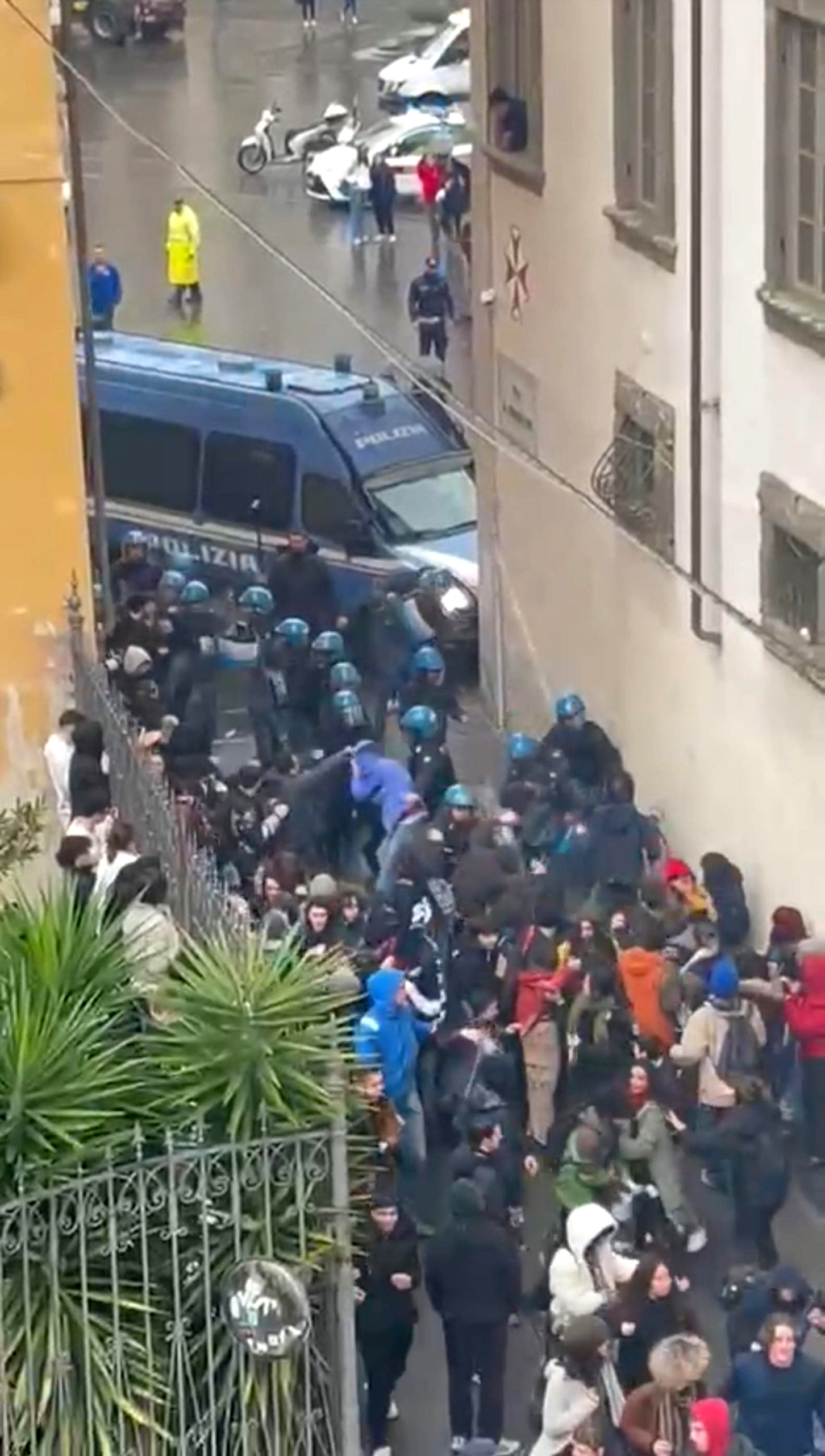 Pisa - manifestazione studentesca ( foto Agensir)