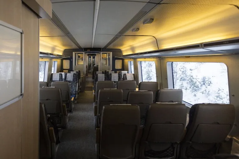 Treno, interno vagone
