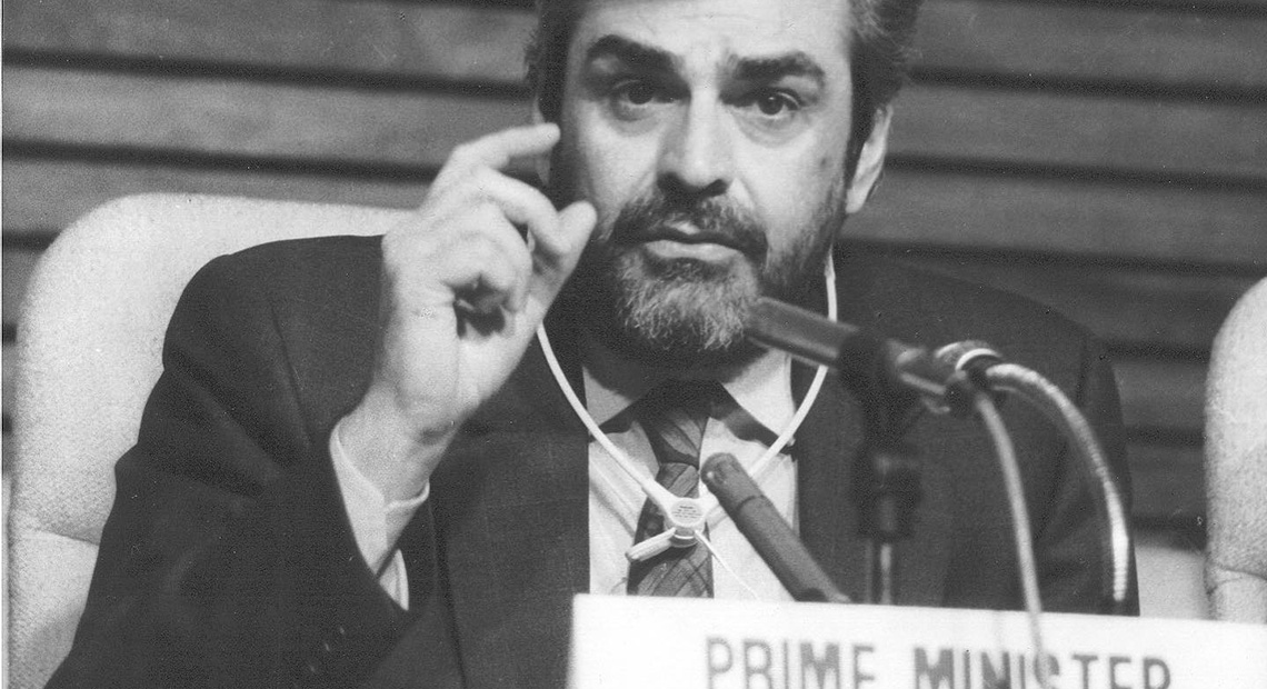 1.-Goria-Presidente-del-Consiglio-2