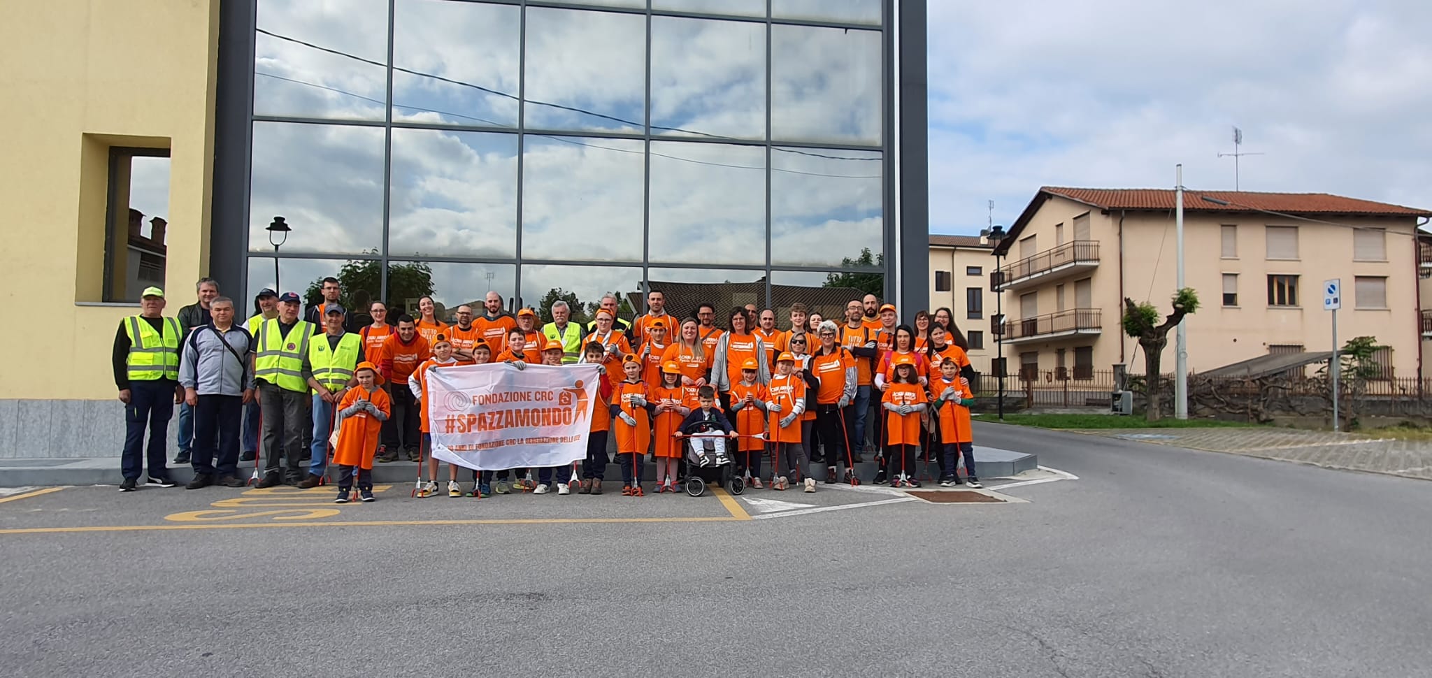 Pianfei, partecipanti a Spazzamondo