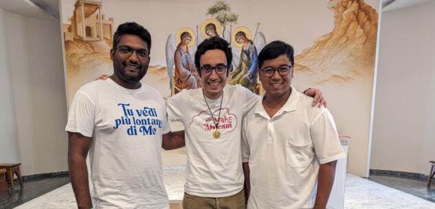 I chierici salesaiani Faraz Masih, Giorgio Ramundo e John Pyho Thura Aung