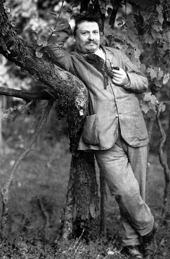 Giovanni_Pascoli 1903