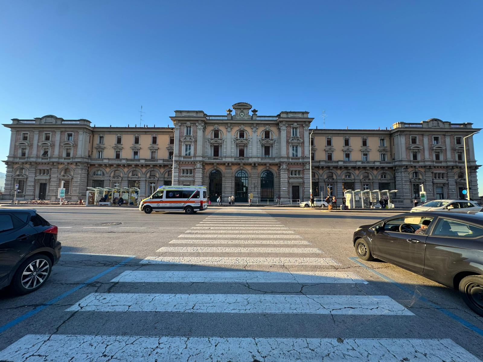 Stazione ferroviaria di Cuneo