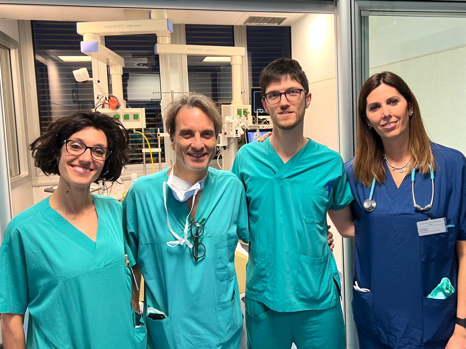 terapia intensiva Cuneo alcuni medici del reparto