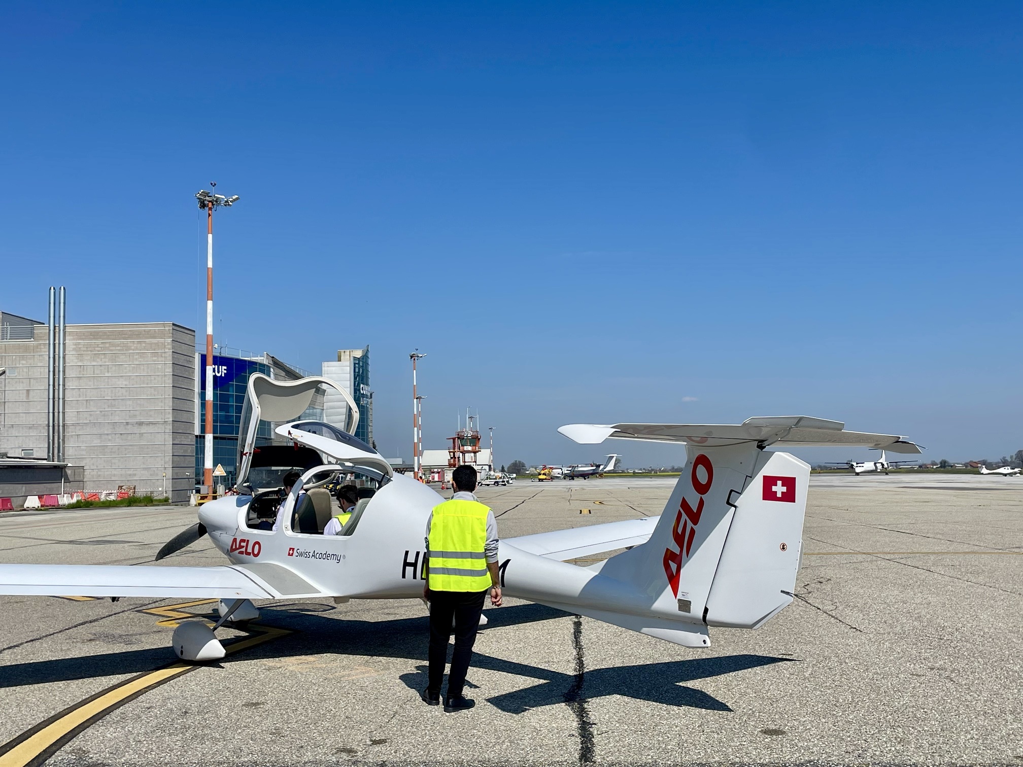 Cadetti_Aerolocarno_CuneoAirport_aereo