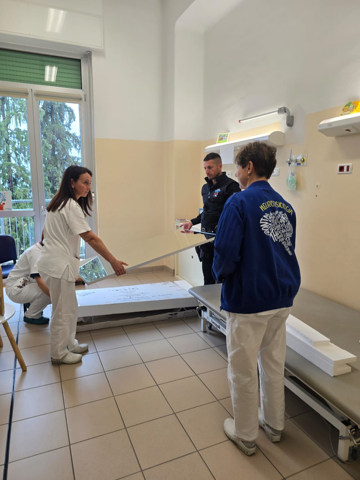 specchio modulare donato alla Npi di Cuneo