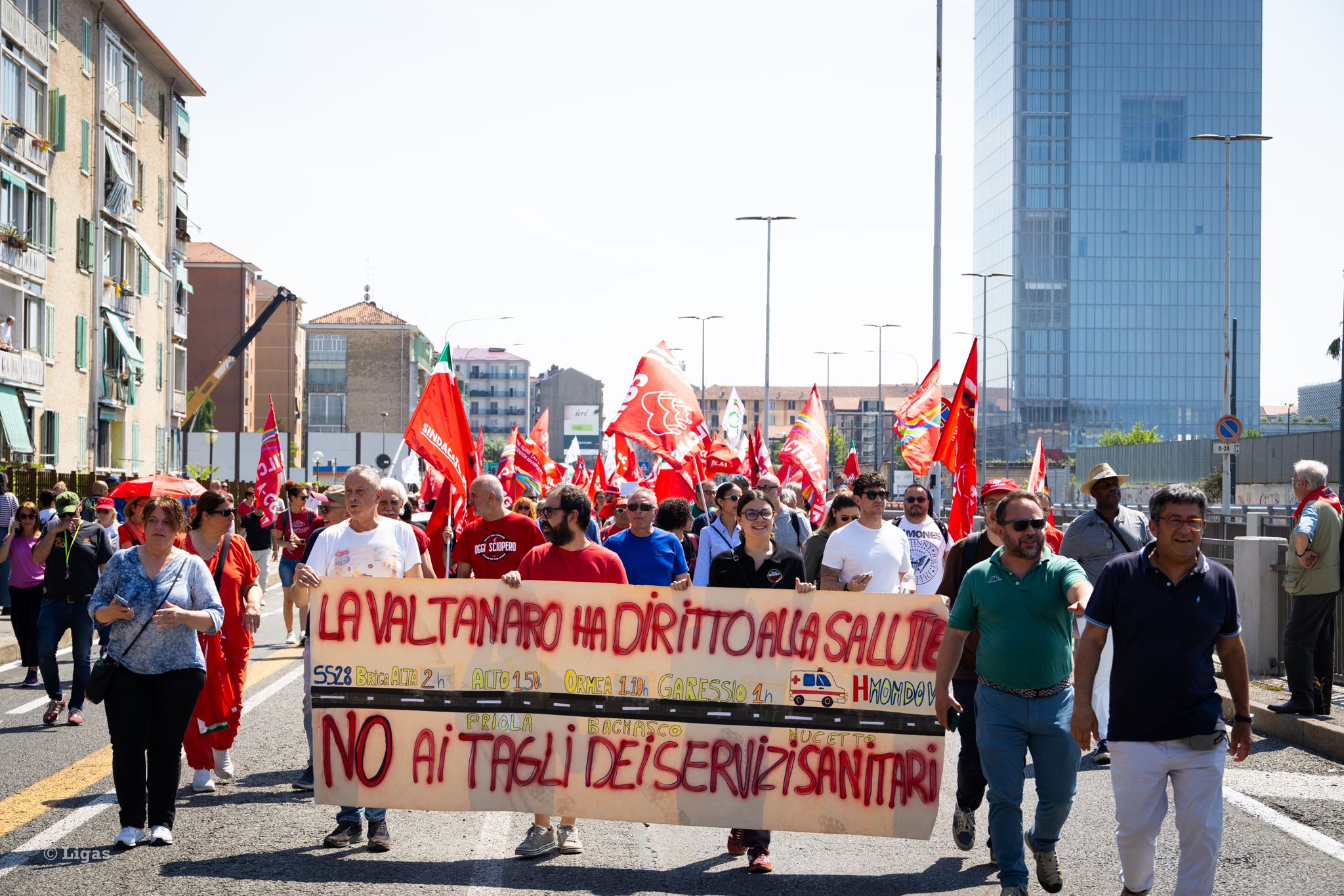 manifestazione per la Sanità Pubblica a Torino