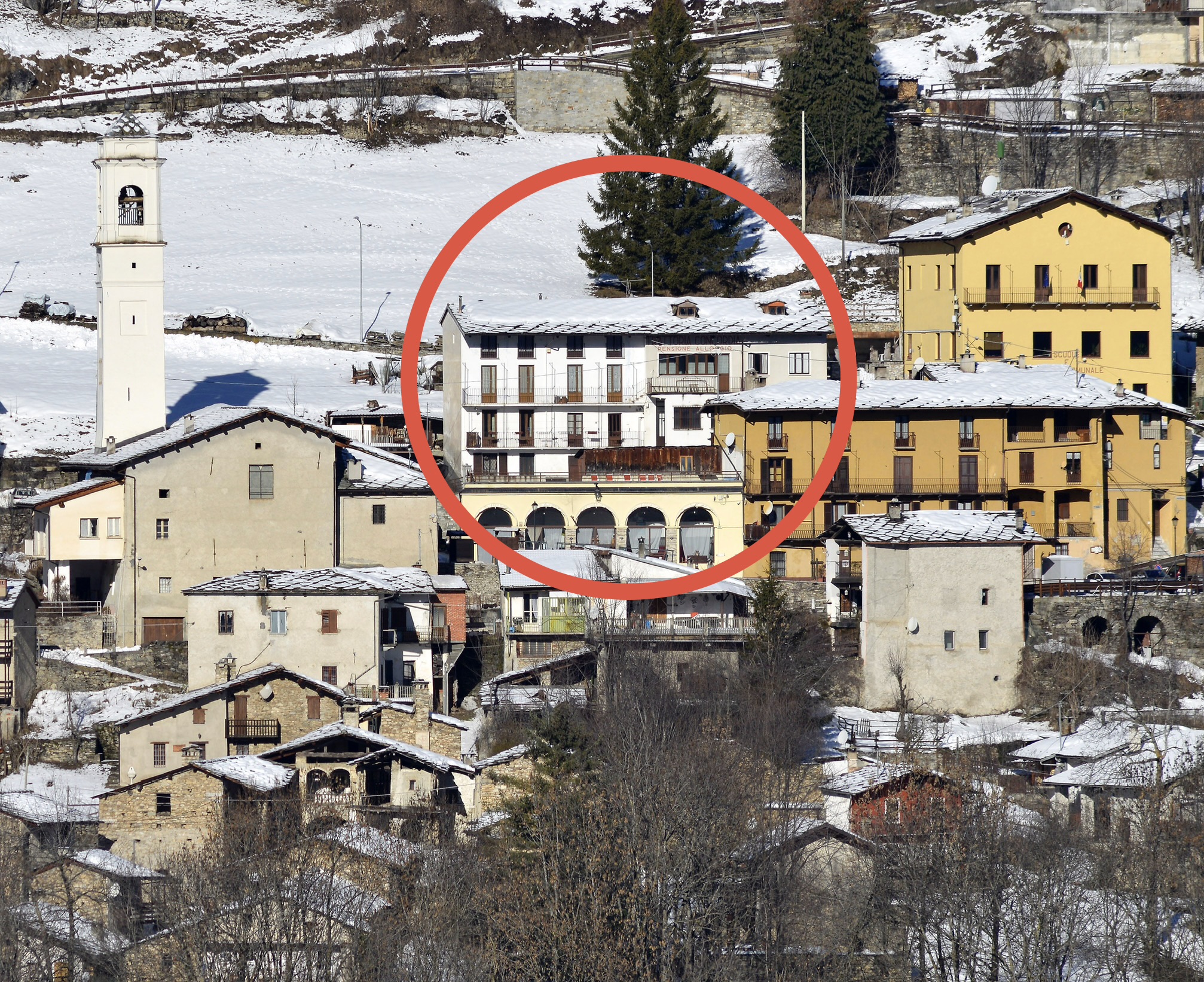 Oncino - La trattoria “Concordia” in una foto di Sergio Beccio
