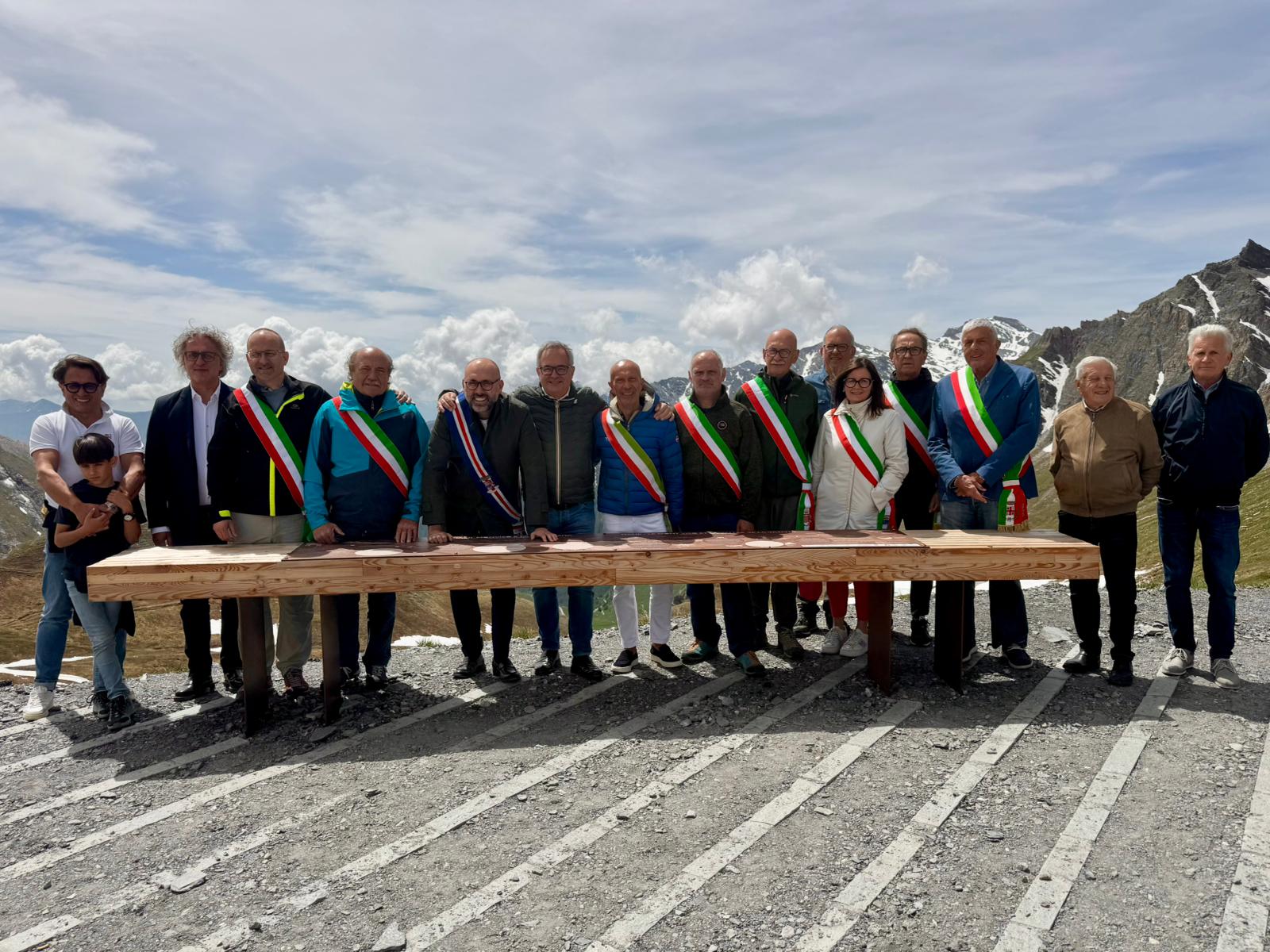 Colle dell'Agnello - incontro tra sindaci e Provincia