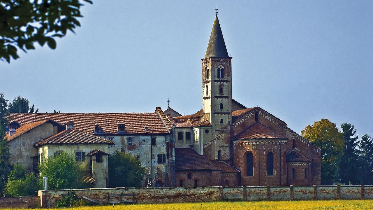 Abbazia di Staffarda a Revello