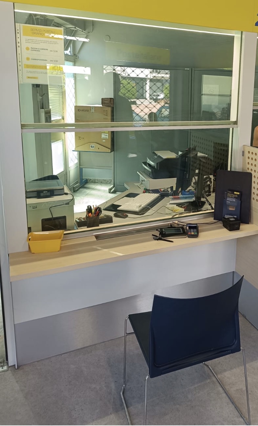 ufficio postale ristrutturato di Villanova Mondovì